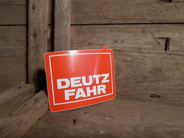 Aufkleber Deutz Fahr rot/weiß eckig Nr. 27